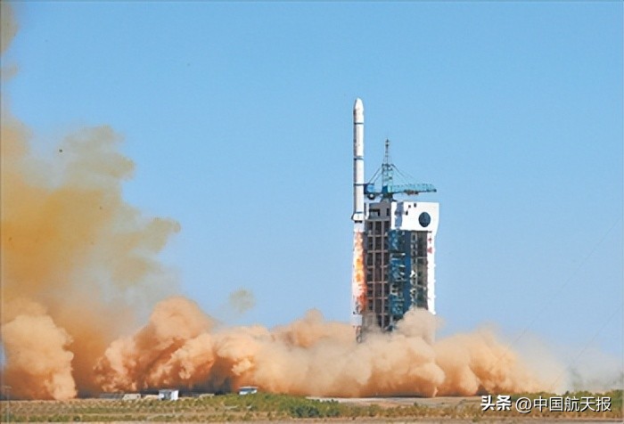 中国航天史上的今天｜7月29日：长二丙成功发射实践十一号02星 北斗导航双星再入轨