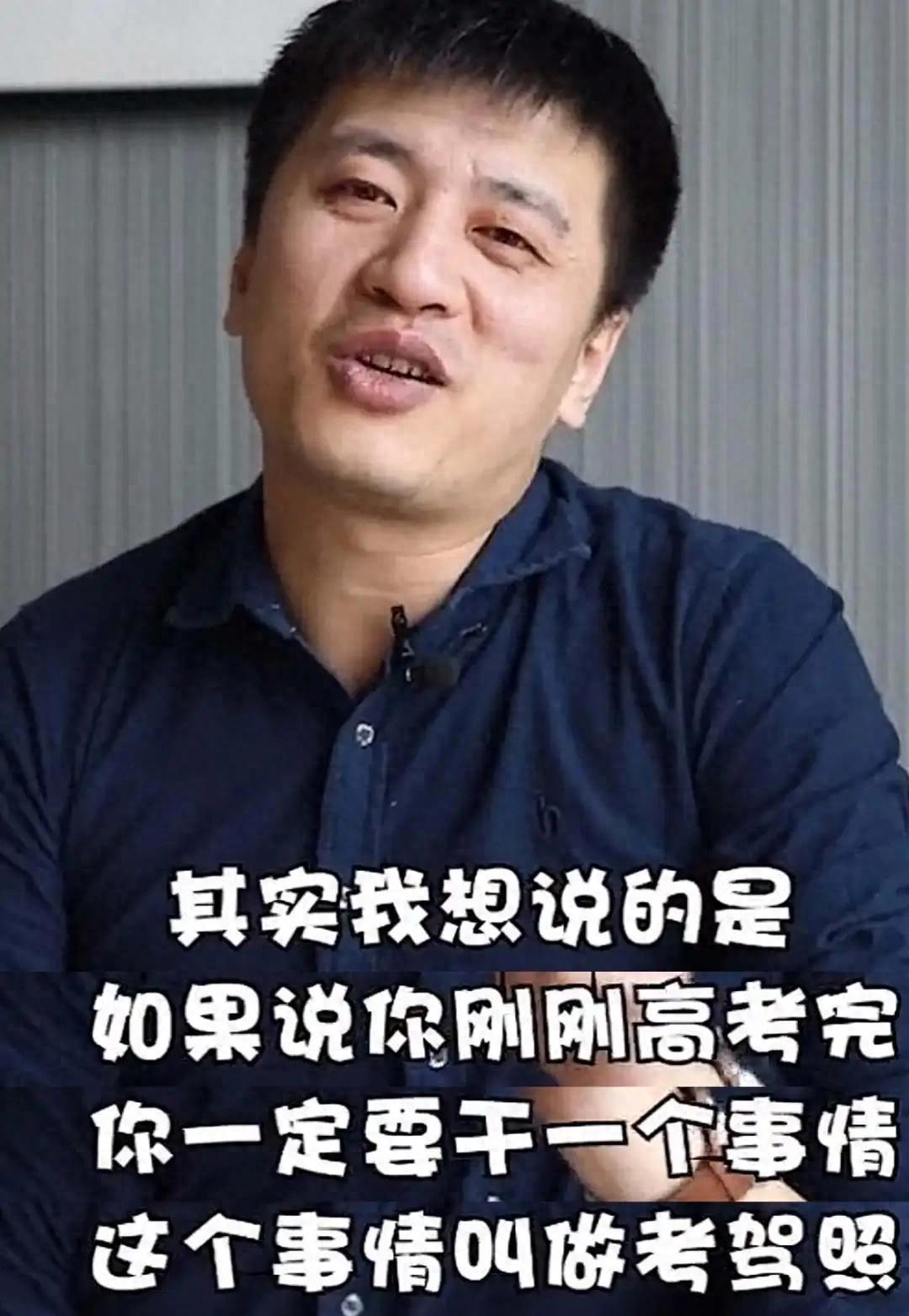 垄断20年的暴利生意，被00后送进ICU