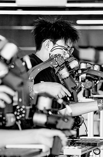 开启&ldquo;作业模式&rdquo; 机器人加速走向千行百业