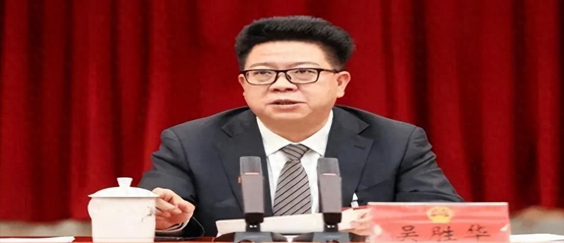 化债只完成20%，人民日报怒批：一句&ldquo;前人欠债凭啥我还&rdquo;的代价