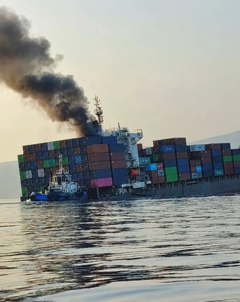 爆炸沉没！霍尔木兹海峡突发&rarr;