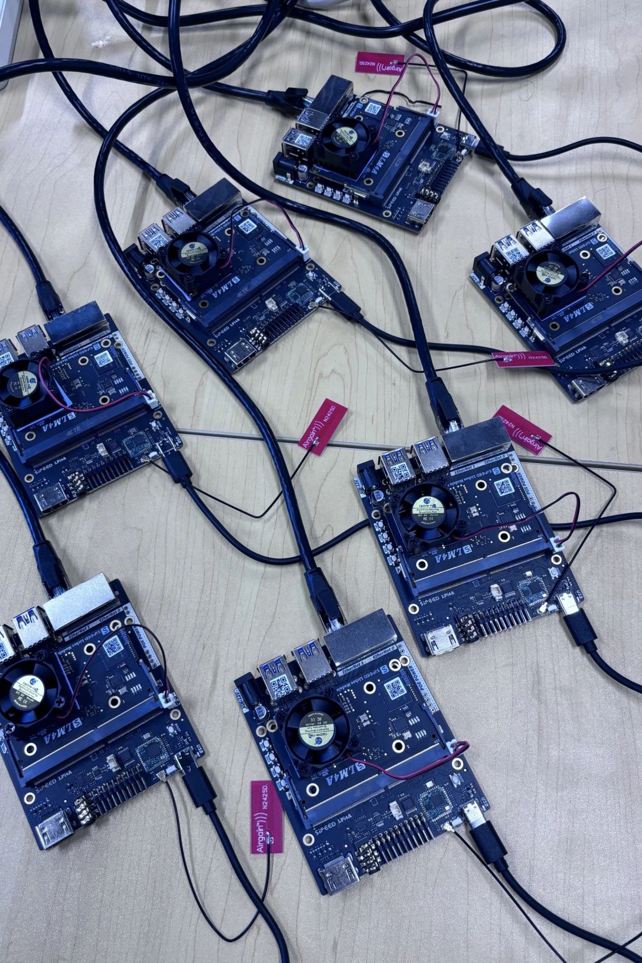 「拆解未来」荔枝派性能狂飙，RISC-V Lab 新展区破界而来