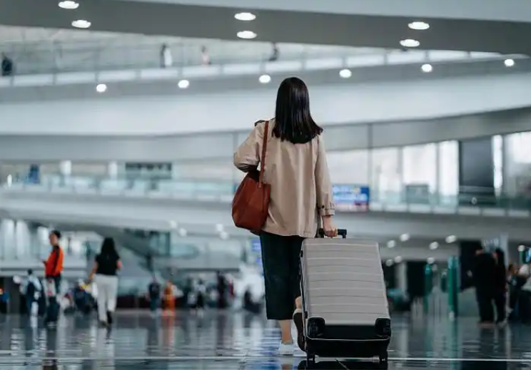 从&ldquo;中国游&rdquo;&ldquo;中国购&rdquo;看中国经济热力