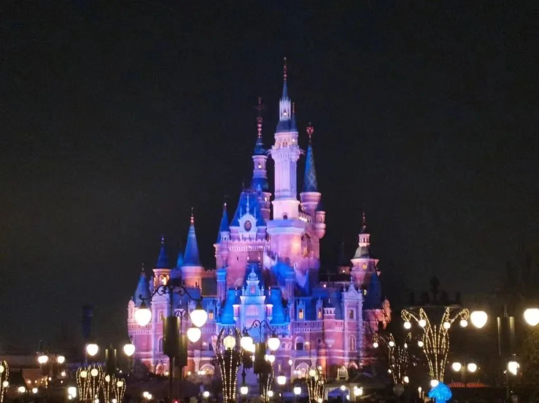 上海迪士尼宣布：调价