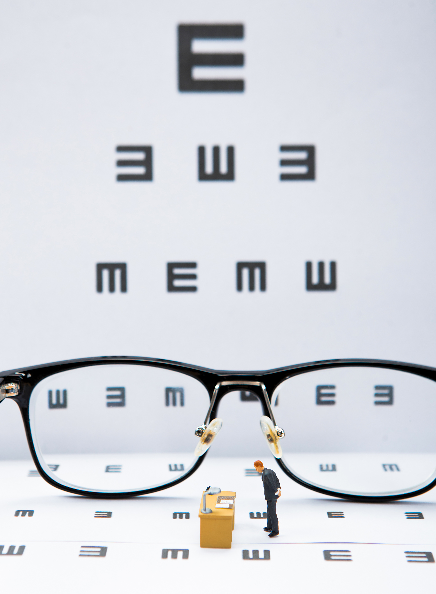 科学防控近视需突破关键瓶颈