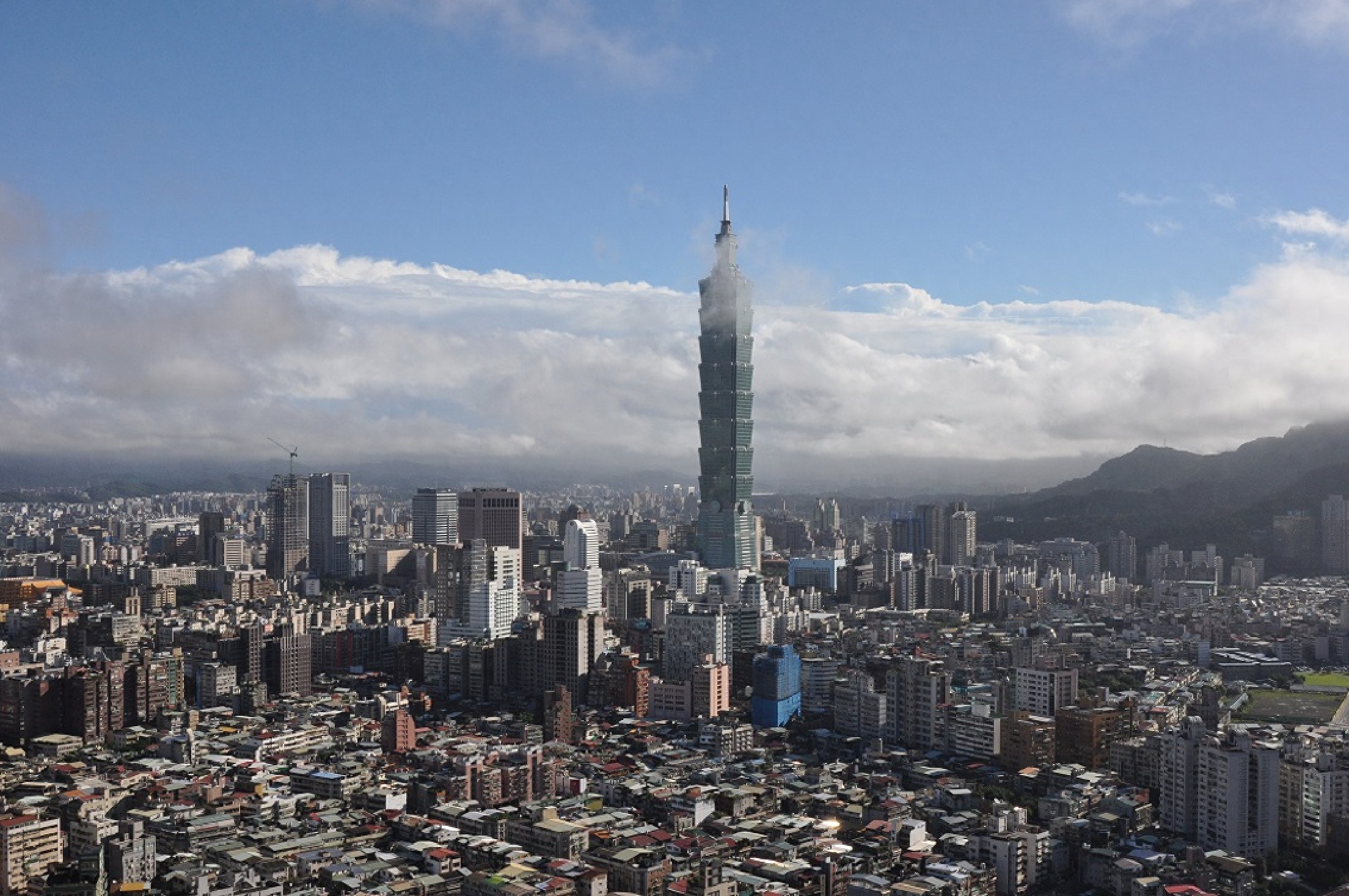台海观澜 | 郑丽文披挂上阵，赖清德铤而走险几率大增