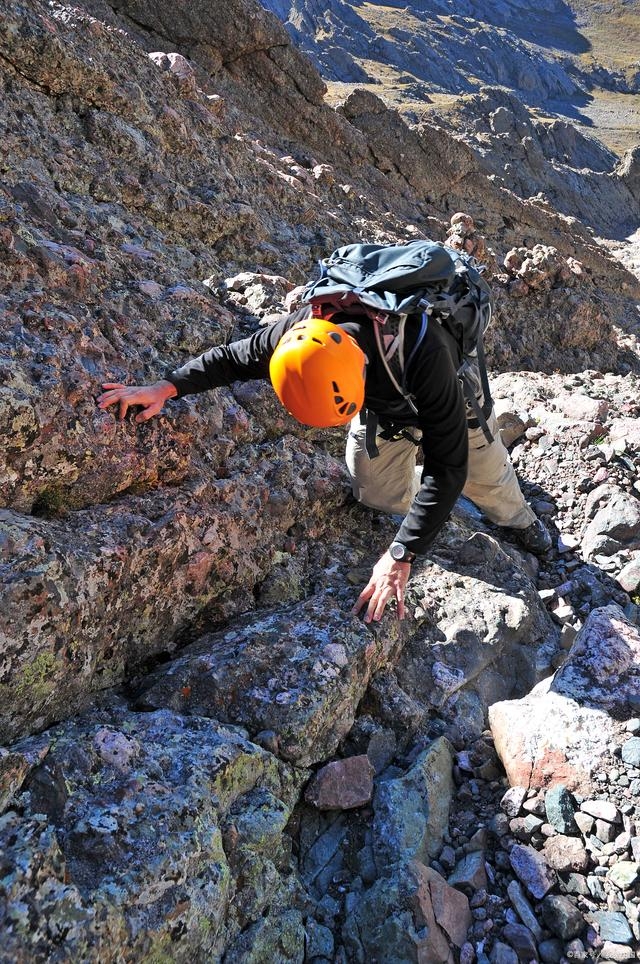 违规探险出事谁买单？多方责任纠葛解析