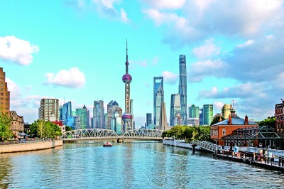 人形机器人塑造未来产业新图景