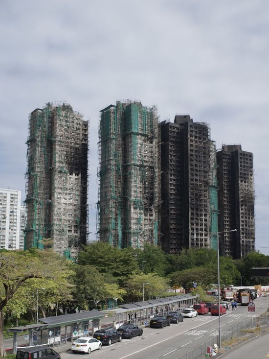 香港宏福苑大火中的&ldquo;当事者&rdquo;们