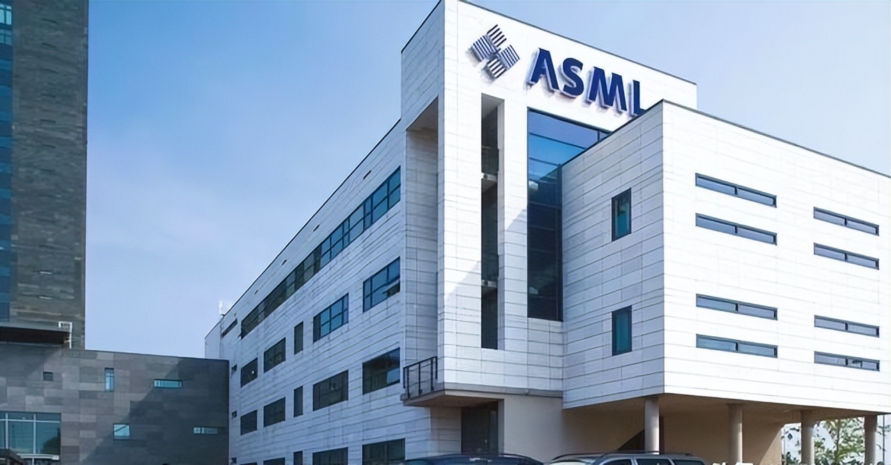 荷兰ASML首席技术官直言：中国在用一种我们无法阻止的方式前进！