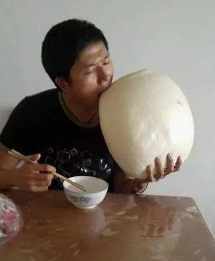 &ldquo;馒头配水&rdquo;减肥法风靡！减重捷径还是健康深坑？