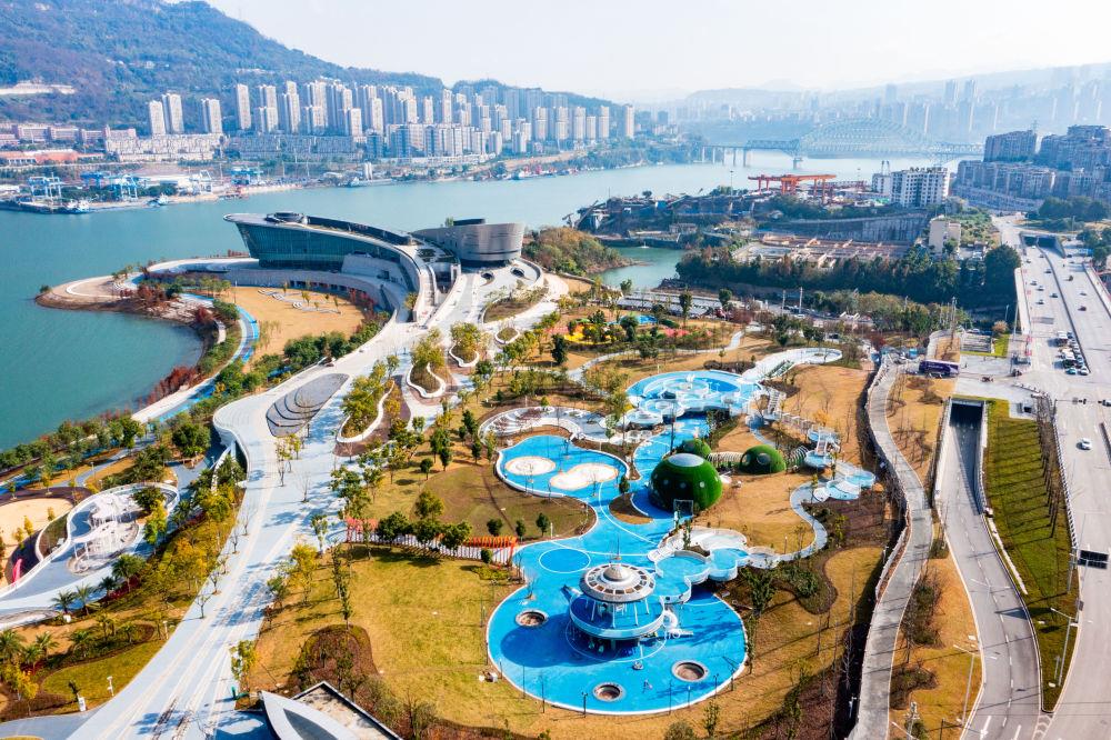 时政微观察丨为人民出政绩 以实干出政绩