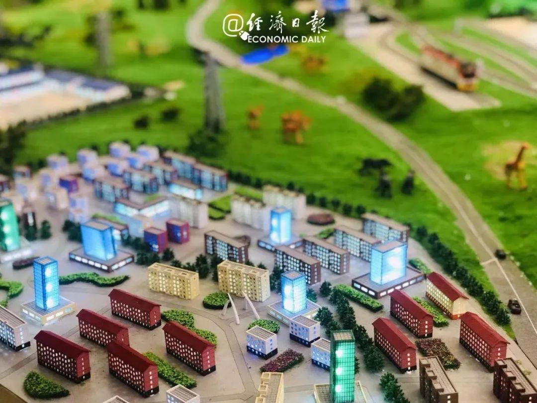男子买房买到34层，收房时得知只建到32层！开发商员工：公司目前比较困难